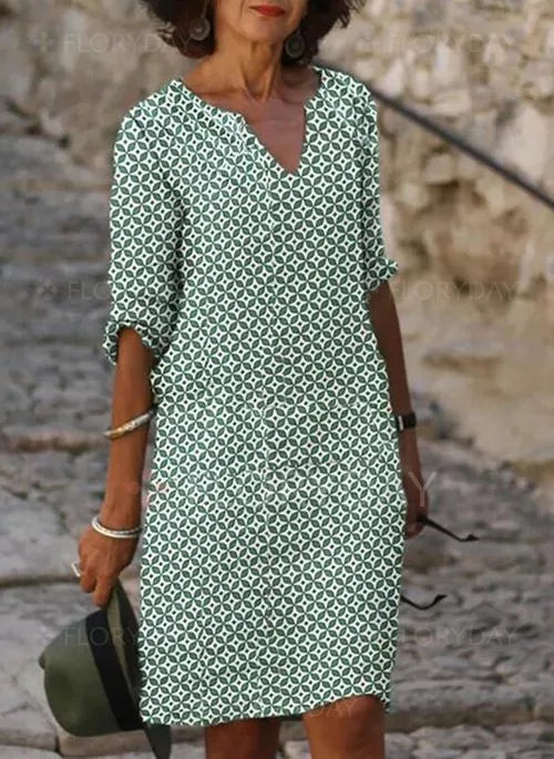 Stilvolles, leichtes & luftiges Damen Sommerkleid für warme Tage. Perfekt für Freizeit & Strand.