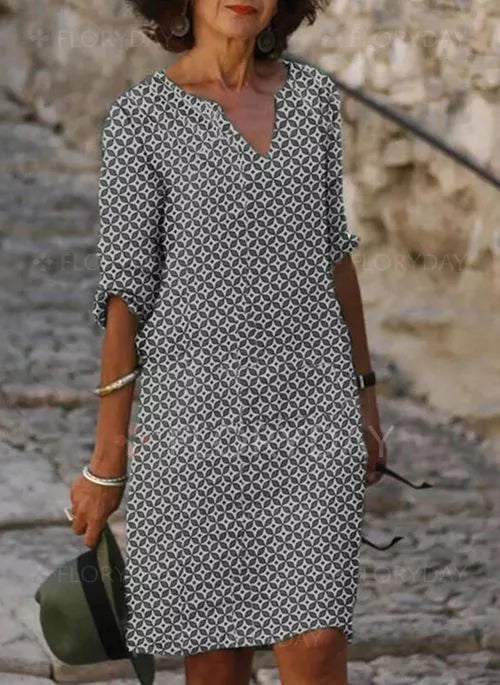 Modisches Freizeitkleid für Damen: Bequem & vielseitig, ideal für Sommer und Casual-Looks.
