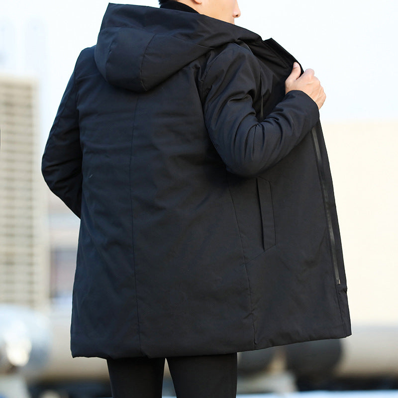 Wasserdichte Herren Outdoor Parka Gabriel in Schwarz, schützt vor Kälte & Regen. Ideale warme Freizeit- & Pendlerjacke.
