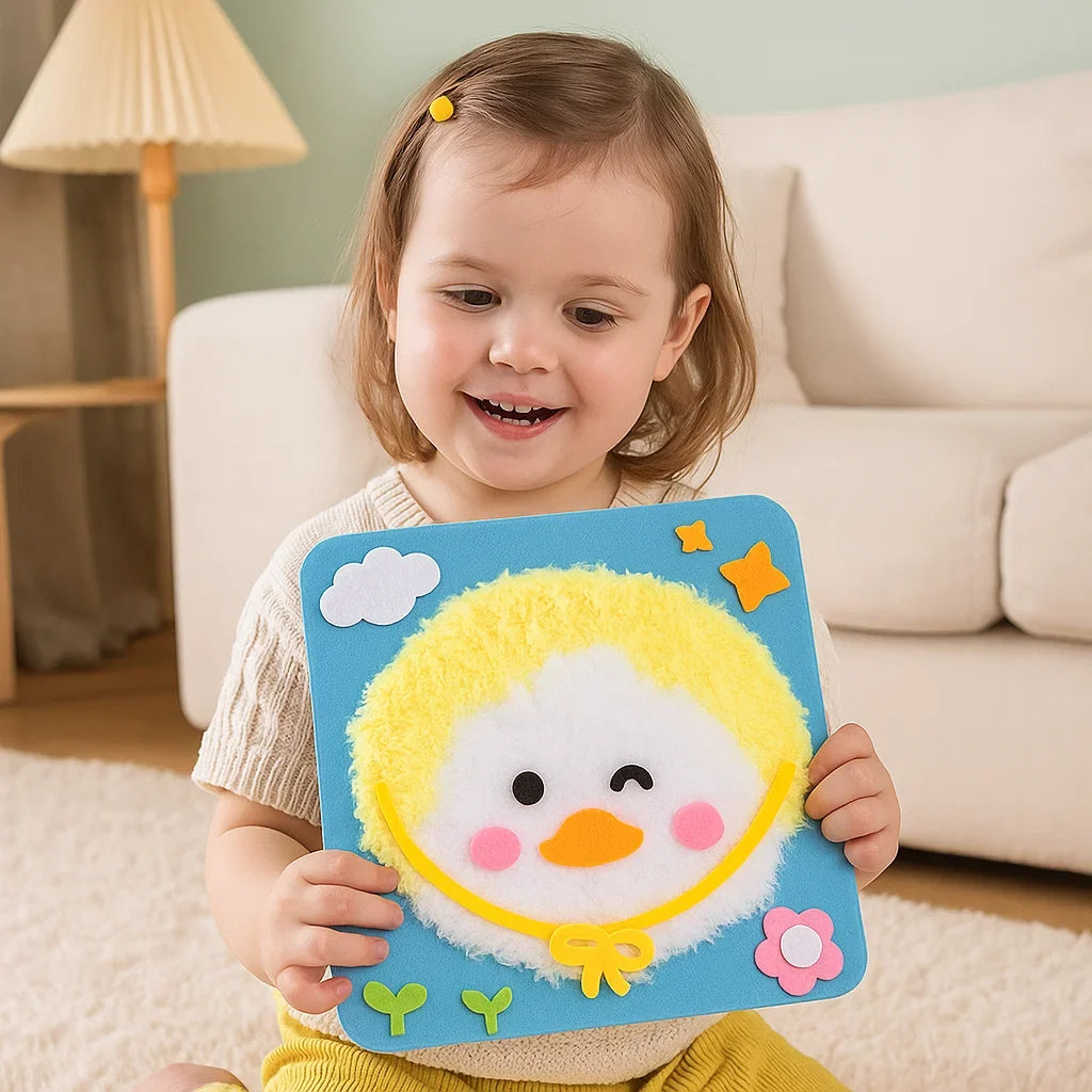 Ungeöffnetes Kreatives Stickpuppen Bastelset, bereit für Stunden voller Handarbeit & Lernspaß für Kinder.