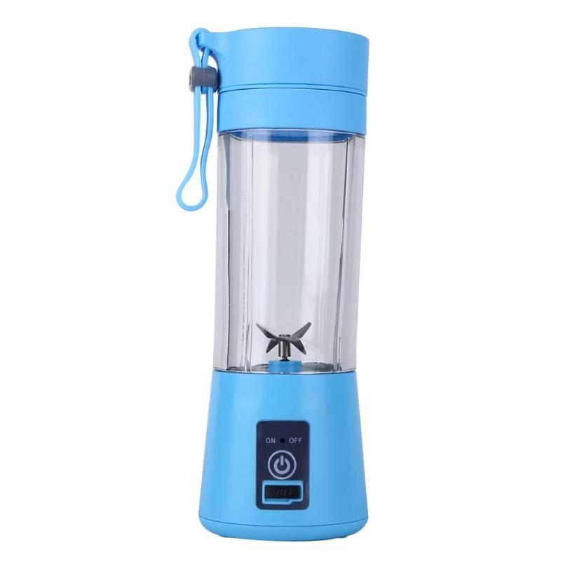 Der portable Smoothie Maker mixt mühelos Obst & Gemüse; ideal für eine gesunde Ernährung auf Reisen.