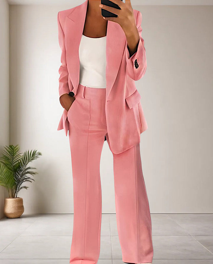 Vielseitiger Damen Hosenanzug, 2-teiliges Set. Zeitloses Outfit, ideal für Business & Freizeit.