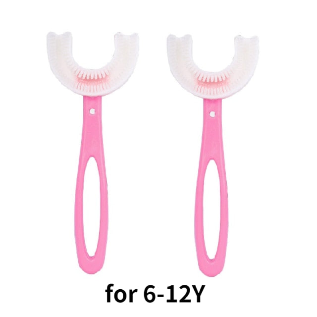 U-Form Kinderzahnbürste für gründliche Reinigung & gesunde Zähne bei Babys. Macht Zähneputzen einfach für Eltern & Kinder.