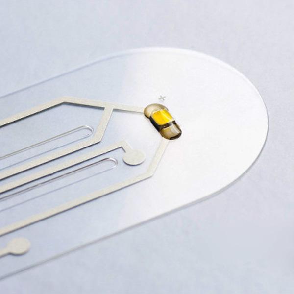 Dünnes LED-Lesezeichen Licht, perfekt als Lesehilfe; ultraflach und akkubetrieben für bequemes Lesen.