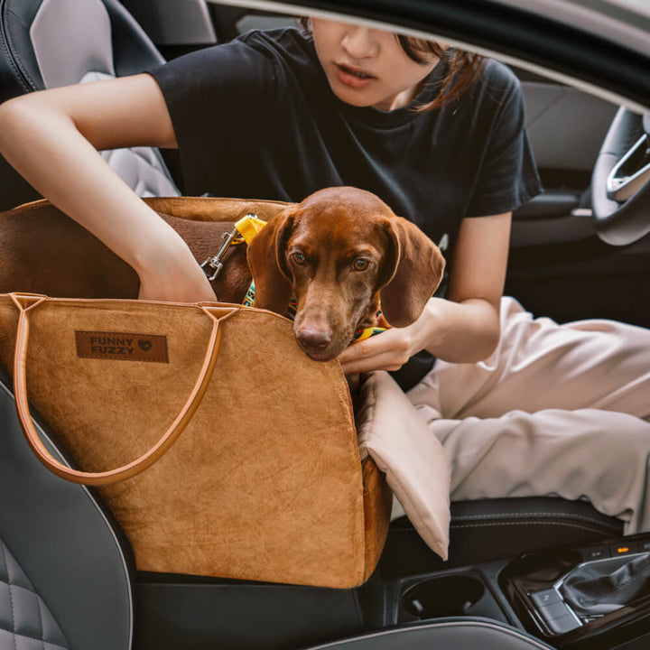 Erweiterbare Hundetasche für Reisen, autosicher, multifunktional, in Schwarz.