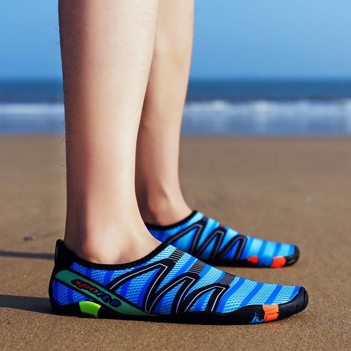 Vielseitige AquaFlex Wasserschuhe, unisex, für Strand, Boot & Wassersport, robustes Design.