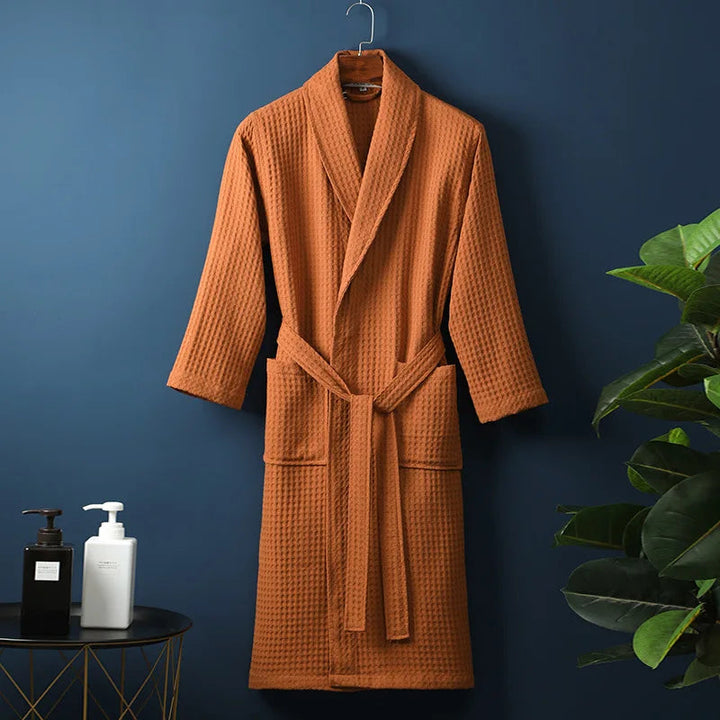 Baumwoll-Bademantel, unisex. Luxuriöser Komfort für Morgenstunden und pure Entspannung.