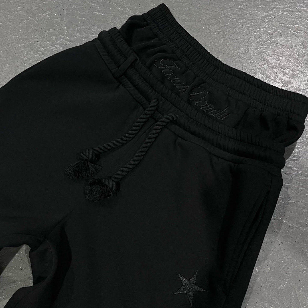 Weiche Unisex Baggy Jogginghose, ideal für Freizeit, Sport und bequeme Alltagsmode.