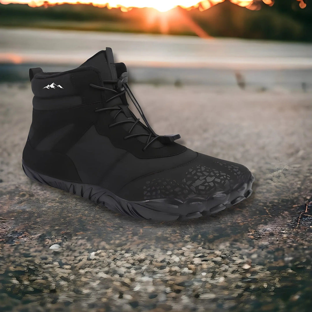 Bequemer Barfußschuh Bailey für Damen & Herren. Breite Zehenbox fördert natürliche Fußstellung und optimale Bewegungsfreiheit.