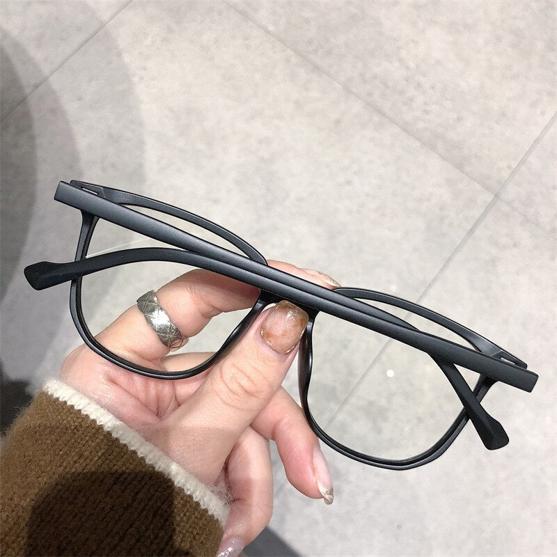 Unisex-Blaulichtfilterbrille, modisch, mit Sehstärke. Effektiver Schutz gegen digitale Augenbelastung.