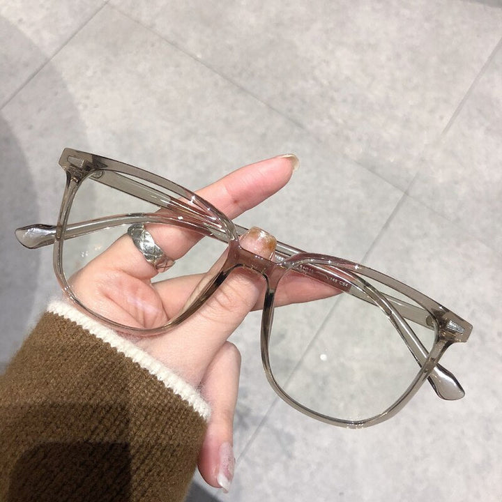 Hochwertige Unisex-Brille mit Blaulichtfilterfunktion & Sehstärke für optimalen Augenkomfort.