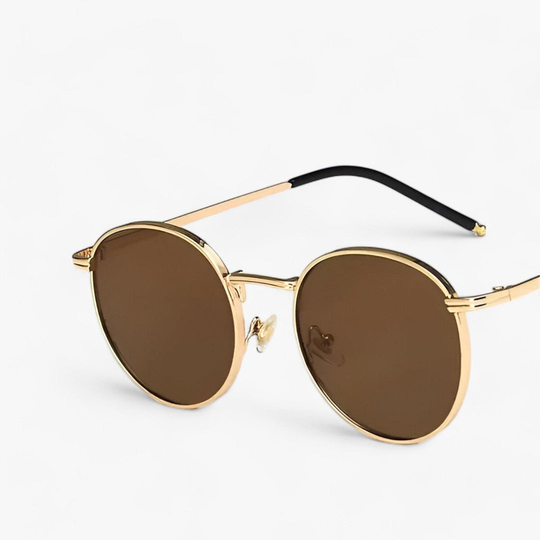 Stylische Nova Unisex Sonnenbrille mit Rundgläsern – ideal für Freizeit & Reise, UV-Schutz inklusive.