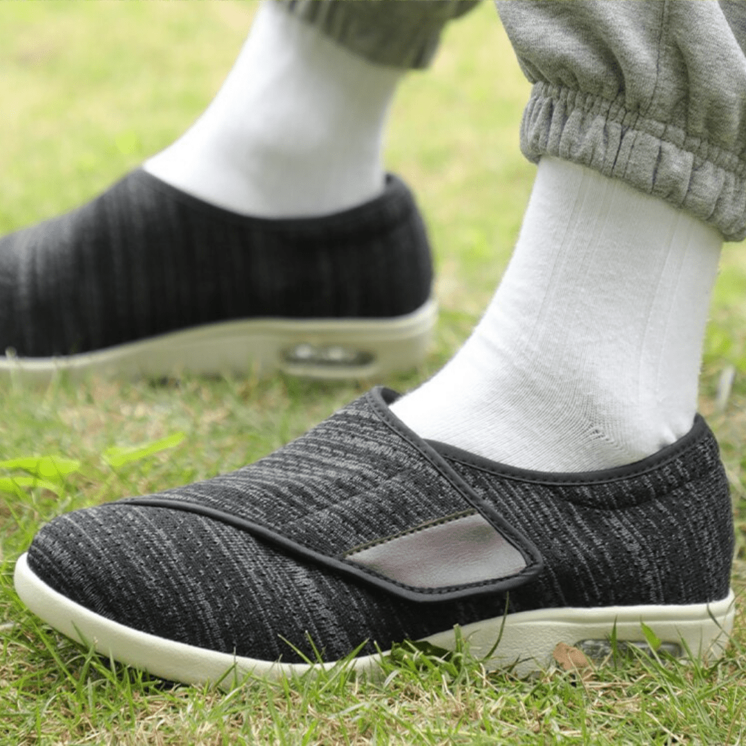 Unisex Diabetikerschuhe: Breiter Komfortschuh mit Klettverschluss für empfindliche Füße, ganzjährig tragbar.