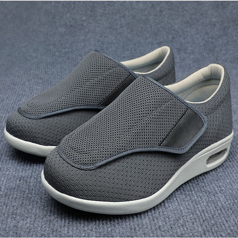 Seniorenschuhe: Unisex Diabetikerschuhe, Klettverschluss & Dämpfung für Gehkomfort bei empfindlichen Füßen.