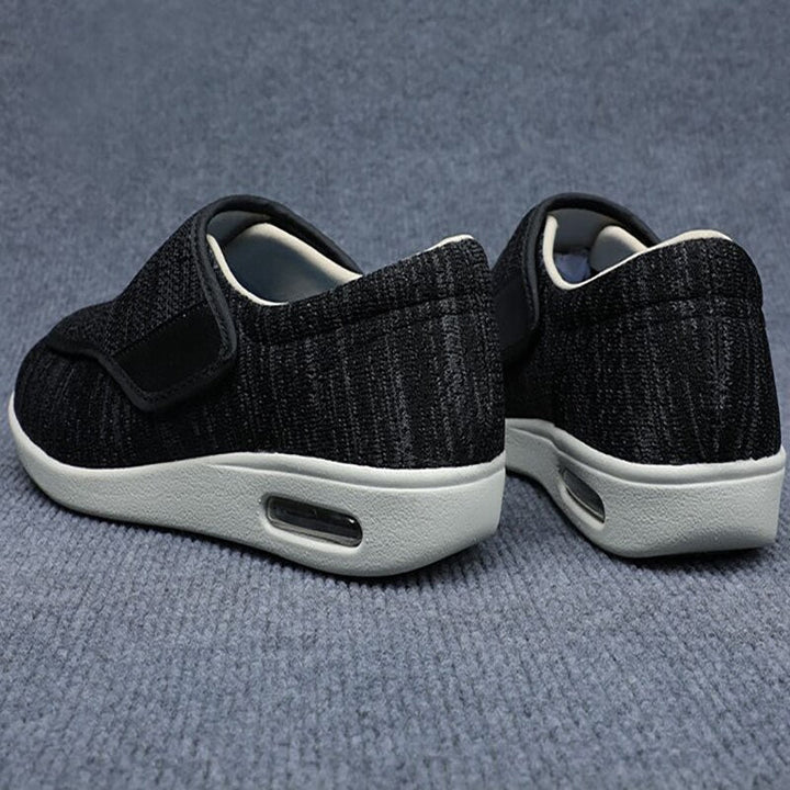Weiche, atmungsaktive Unisex Diabetikerschuhe mit verstellbarem Klettverschluss, ideal für breite Füße.