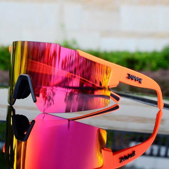 Stylische Fahrradbrille mit UV-Schutz und Blendschutz für Herren und Damen, perfekt für den Sport.