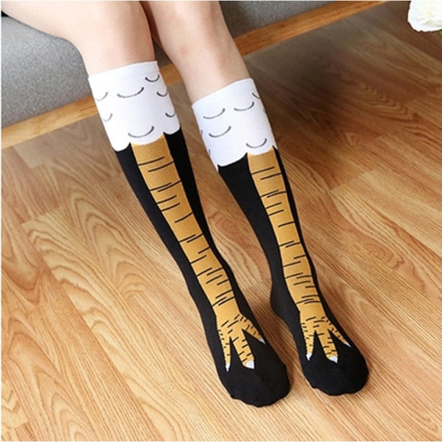 Unisex Hühnerschenkel Socken, witziger Blickfang für Fasching, Karneval. Lustige Baumwollsocken & Gag Geschenk.
