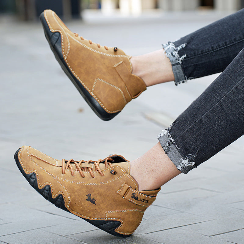 Robuste Unisex Freizeitschuhe, mit rutschfester Sohle und atmungsaktiver Oberfläche für Komfort.