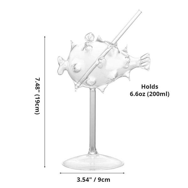 Einzigartiges Kugelfisch Cocktailglas mit robustem Glasstrohhalm, maritimes Design für jede Bar.