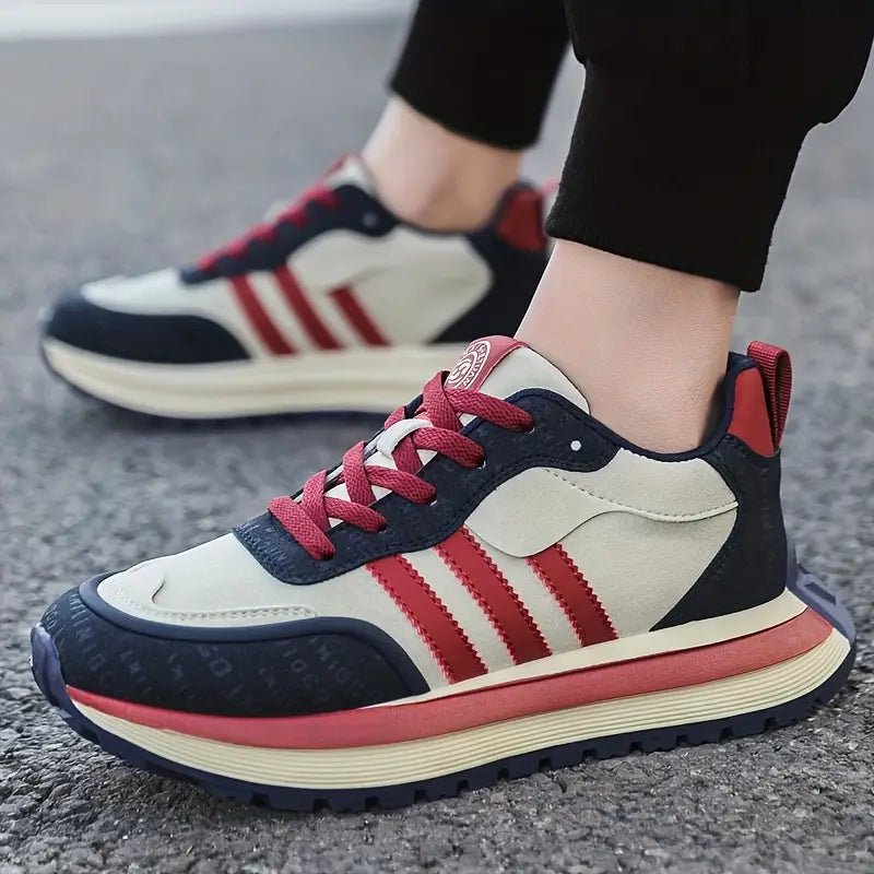 Stilvolle Unisex Freizeitschuhe. Legere Sneakers für Damen & Herren, ideal für Alltag und Freizeit. Hoher Tragekomfort.