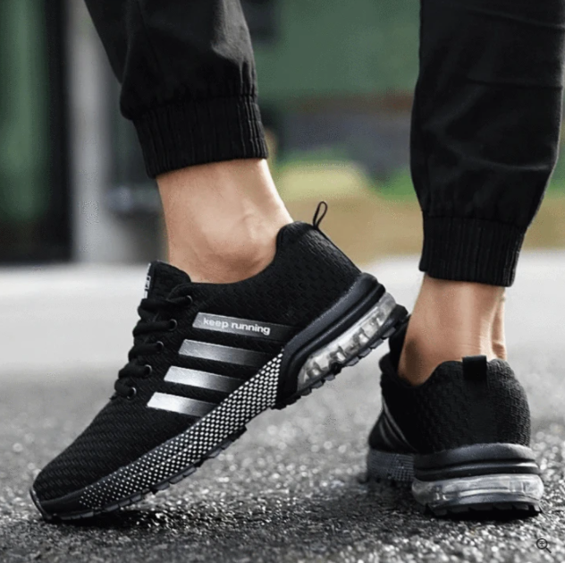 Movix Air orthopädische Laufschuhe in der Natur. Atmungsaktiv & leicht für Outdoor-Aktivitäten & Sport.