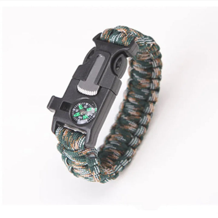 Seien Sie bereit mit diesem Notfall-Paracord-Armband, Ihrem zuverlässigen Survival-Werkzeug im Outdoor.