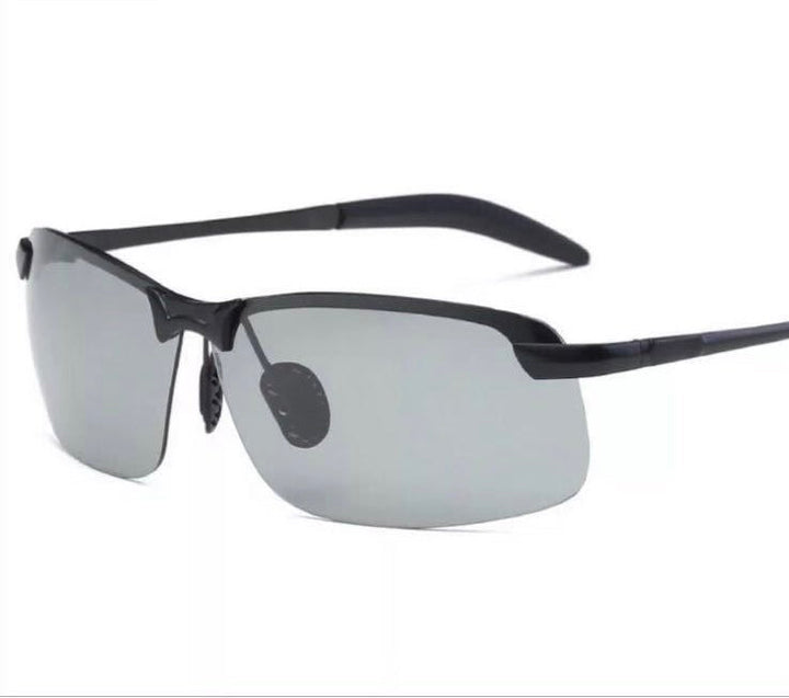 Unisex polarisierende, selbsttönende Sonnenbrille mit UV400 Schutz für Tag und Nacht.