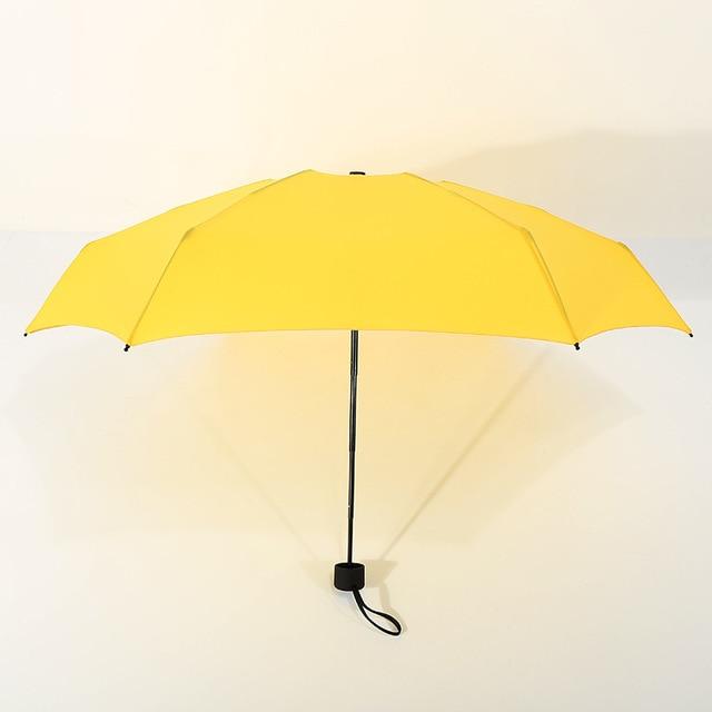 Stilvoller Reise-Regenschirm, klein zusammenfaltbar, wind- & regenfest, perfekter UV-Schutz für alle.