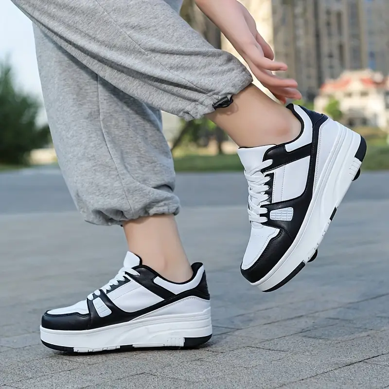 Geschenkidee: Unisex Rollschuhe mit abnehmbaren Rädern, fördert Bewegung & Spass bei Kids.