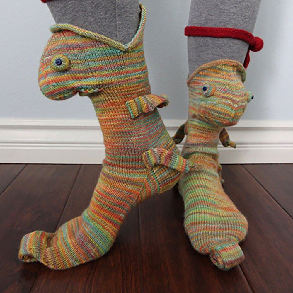 Detaillierte Strick-Krokodilsocken für Unisex, warm & gemütlich, mit einzigartigem Tierdesign als Winteraccessoire.
