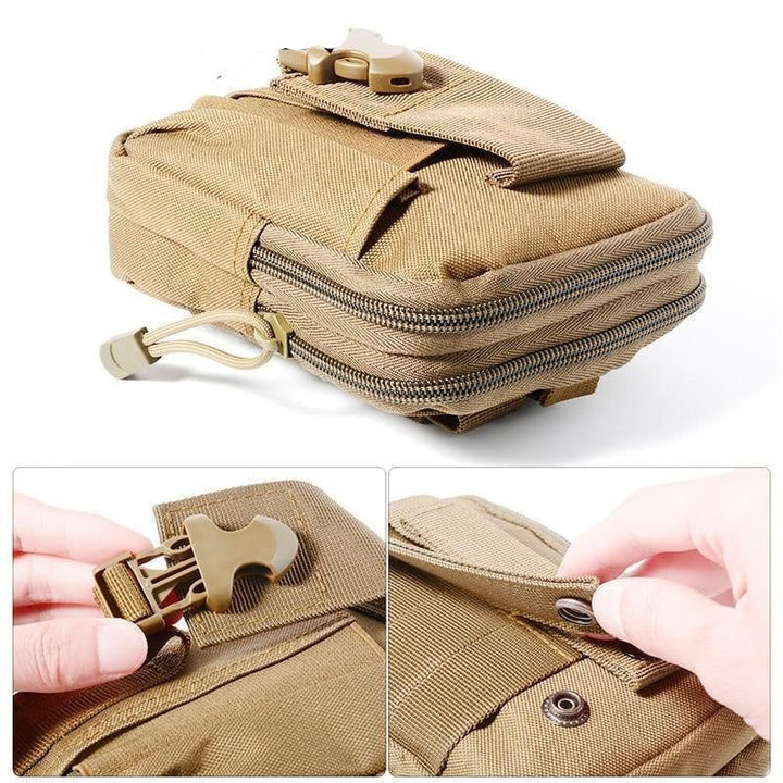 Seitliche Ansicht der robusten unisex taktischen Molle Hüfttasche, geräumig & vielseitig für Wanderzubehör.