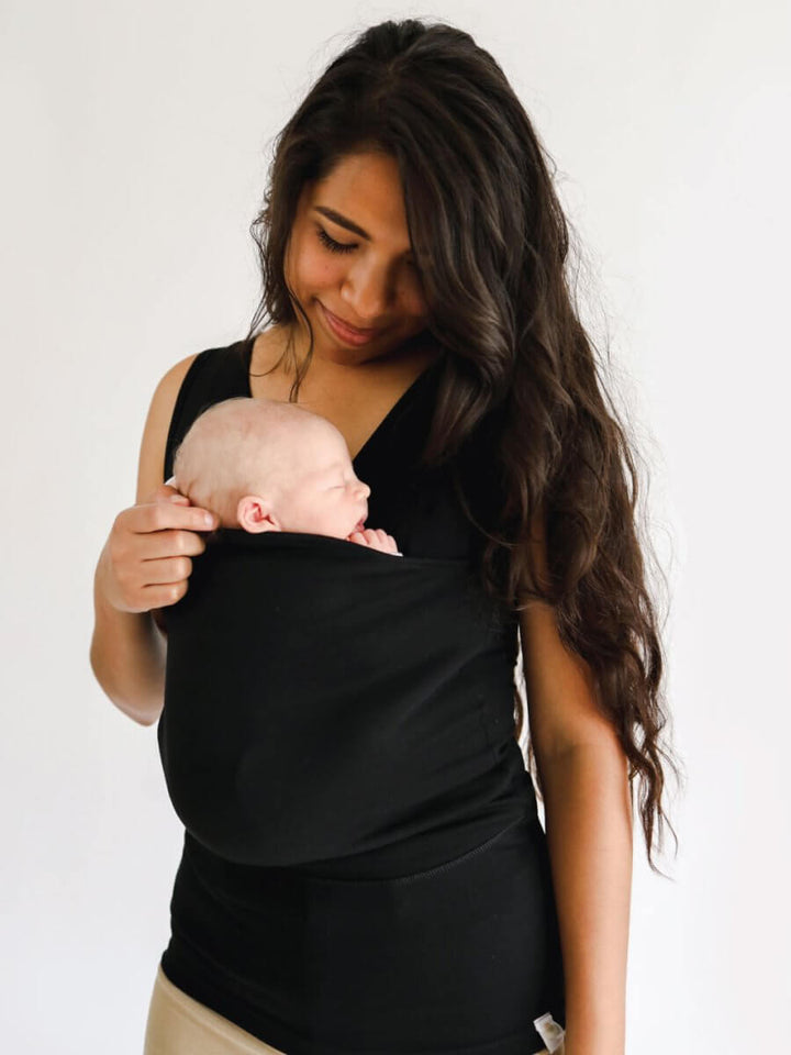 Unisex Tragetuch T-Shirt für komfortables Babytragen. Ideal für Mama, Papa und Baby.