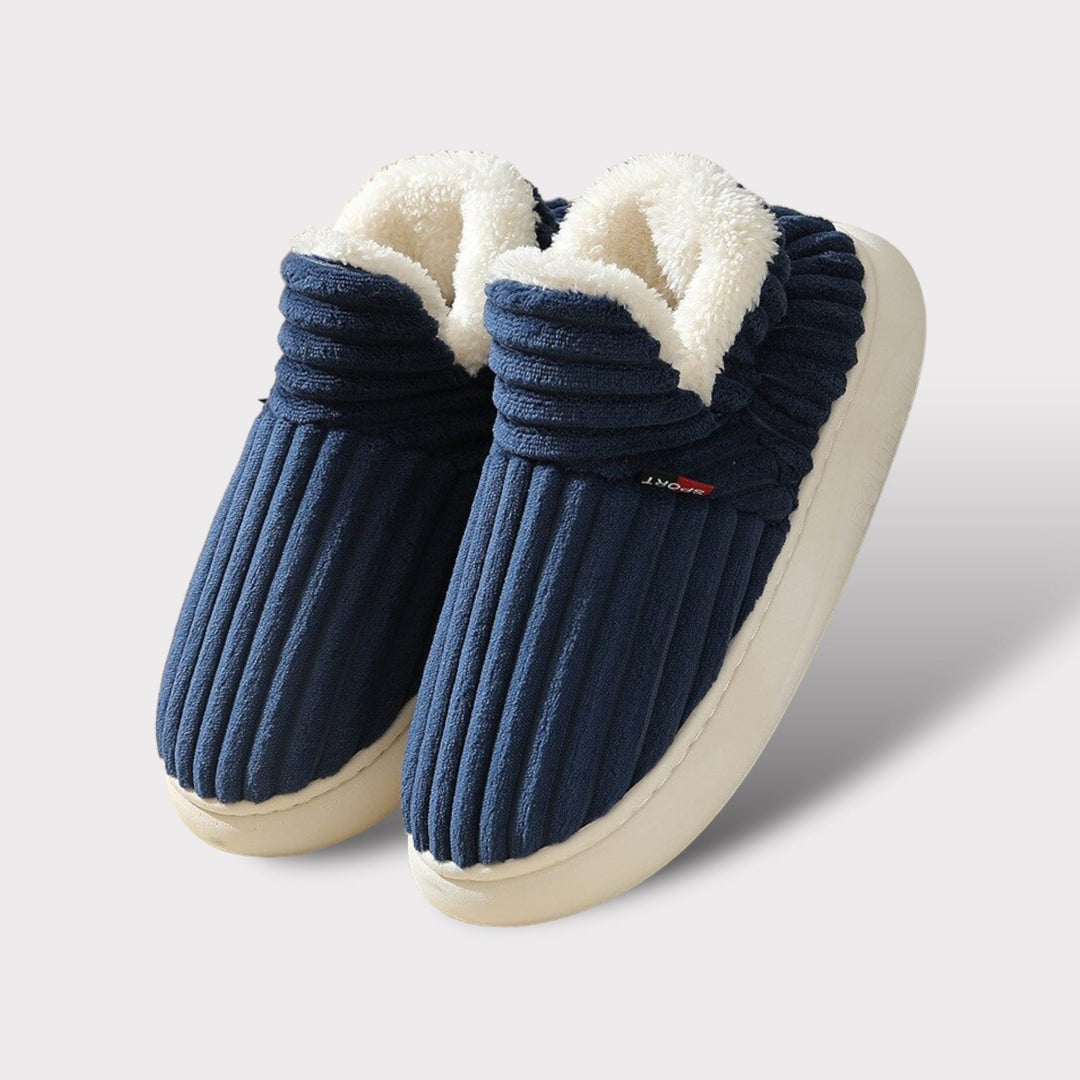 Rückansicht der Elise Winterhausschuhe: Unisex-Modell, weich & warm für gemütliche Stunden daheim.