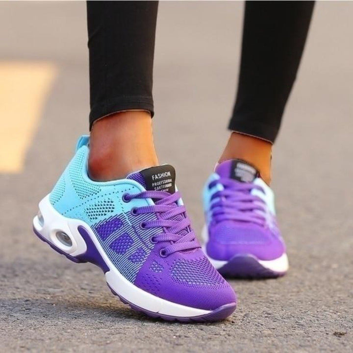 Stoßdämpfende Wolff Unisex Wanderschuhe & Alltagsschuhe. Bietet Fußstütze für aktive Tage, lindert Fersensporn & Knieschmerzen.