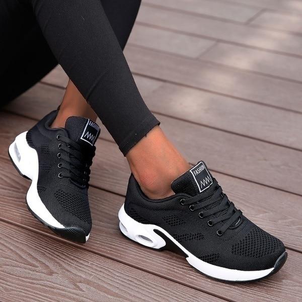 Therapeutische Wolff Unisex Schuhe mit stoßdämpfender Sohle & Fußstütze. Fördert Fußgesundheit, lindert Fersensporn & Knieschmerzen.