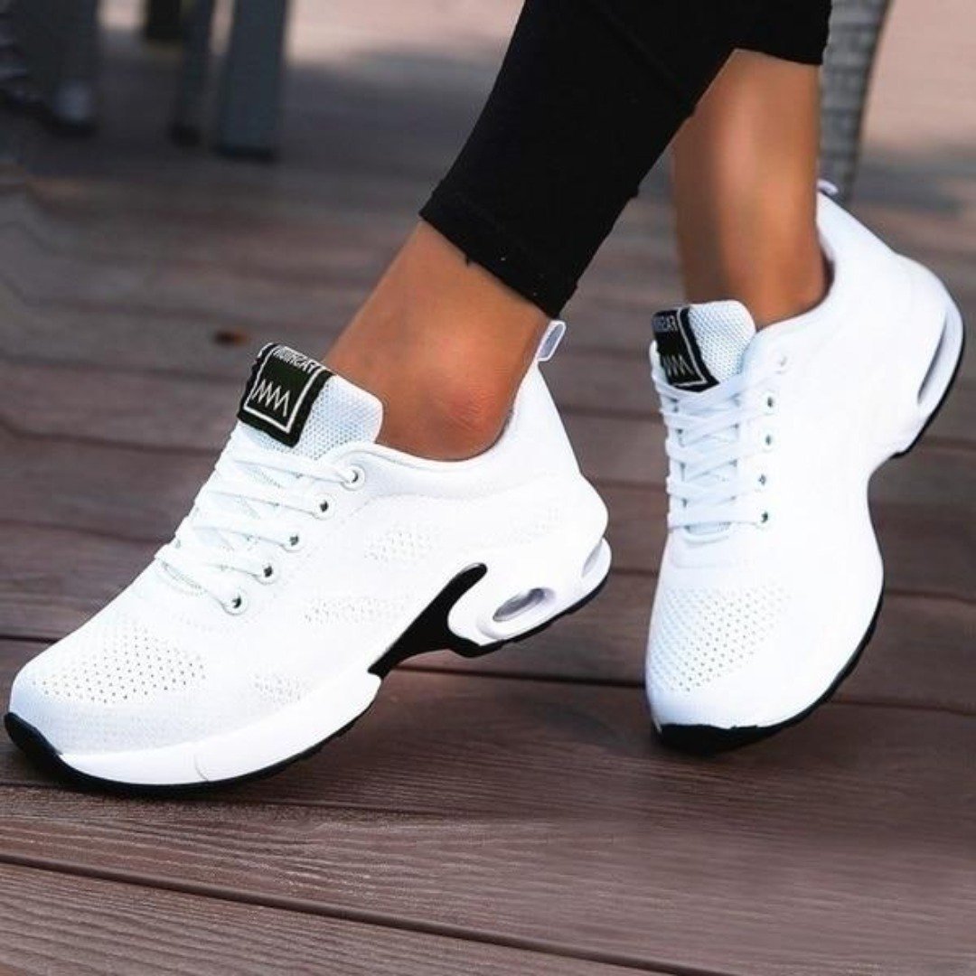 Robuste, stoßdämpfende Laufsohle der Wolff Unisex Orthopädischen Schuhe. Bietet Fußstütze, Komfort & lindert Schmerzen beim Laufen.