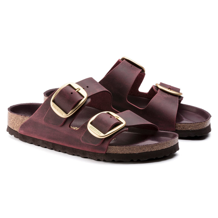 Stilvolle Unisex Zweiriemen Sandalen mit weichem Fußbett als ideale Alltagsschuhe.
