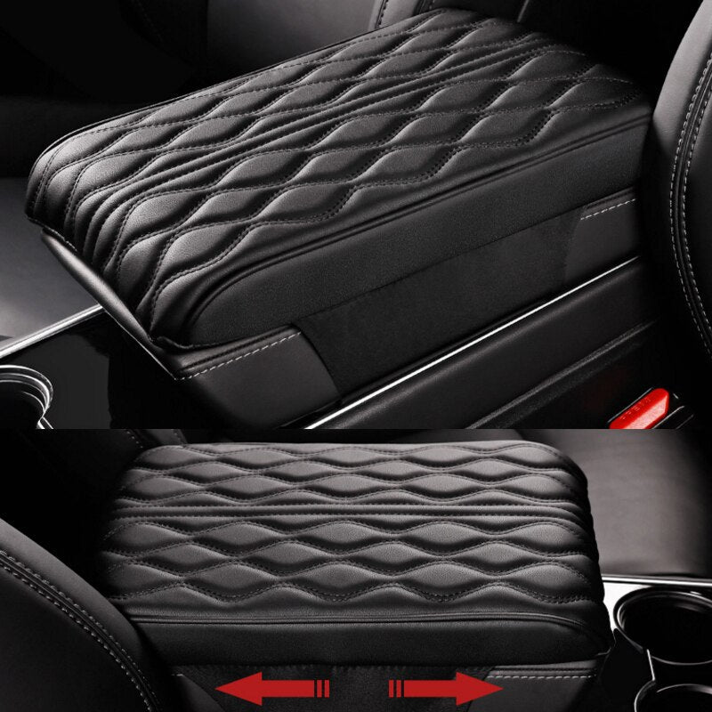 Ergonomisches Armlehnenpolster aus Leder mit Memory-Schaum für optimalen Fahrkomfort und Stütze.