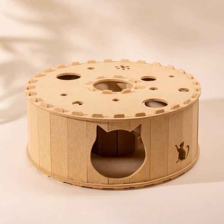 Vielseitiger faltbarer Katzen-Kratzbaum mit Spieltunnel, Versteck und weichem Katzenbett für Zuhause.