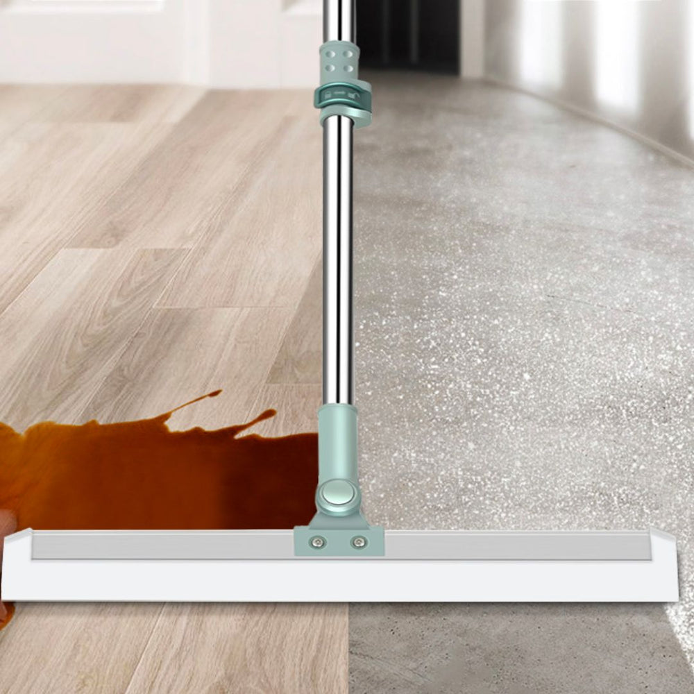 Langlebiger Silikonbesen CleanSweep Pro, effektiver Schmutzentferner für gründliche Haushalt-Bodenreinigung.