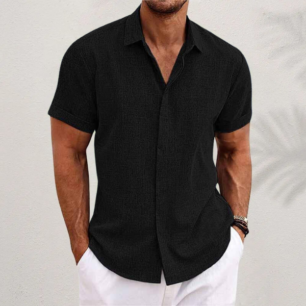 Bequemes Herren Kurzarm Hemd mit Knopfleiste. Ideal für warme Sommertage, Freizeit & gepflegte Alltagslooks.