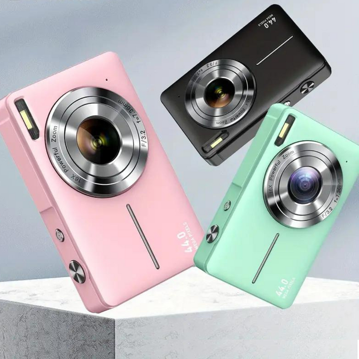 Vintage Digitalkamera Snapora, ideal für Retro-Schnappschüsse & digitale Nostalgie-Momente.