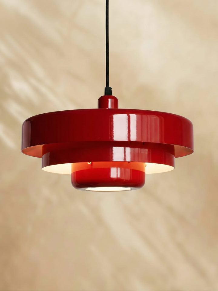 Vintage LED Hängeleuchte TimelessGlow in Metalloptik, ideal für zeitloses Retro-Design & Ambiente.