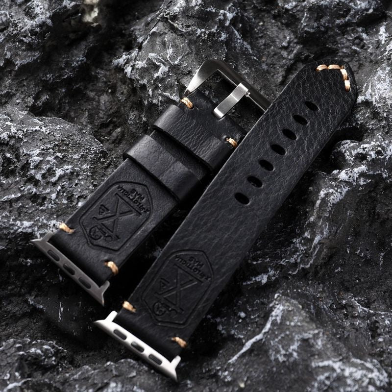 Hochwertiges Volllederarmband im Vintage-Stil für Apple Watch, handgefertigt, mit Edelstahldetails, Smartwatchzubehör.