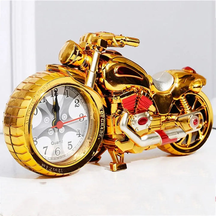 Einzigartiger Vintage Motorrad Wecker als Nachttischuhr, coole Deko für Schlafzimmer oder Büro.