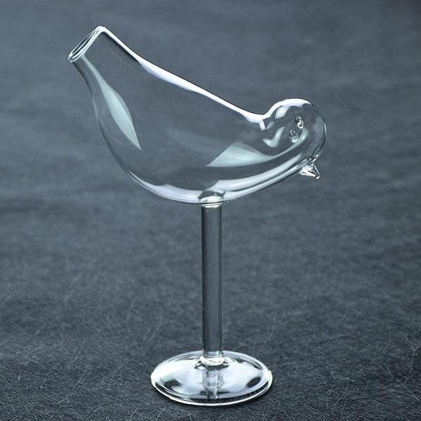 Einzigartiges Vogel-Cocktailglas mit originellem Design, ein Highlight für jede Getränke-Präsentation.