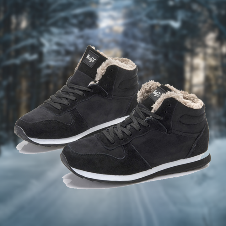 Warme Herren Premium Winterstiefel mit griffiger Sohle für optimalen Halt im Schnee.