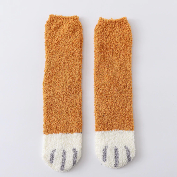 Stylische Katzenpfoten Socken, perfekt als kuschelige Haussocken. Warme Wintersocken für Damen und Herren.
