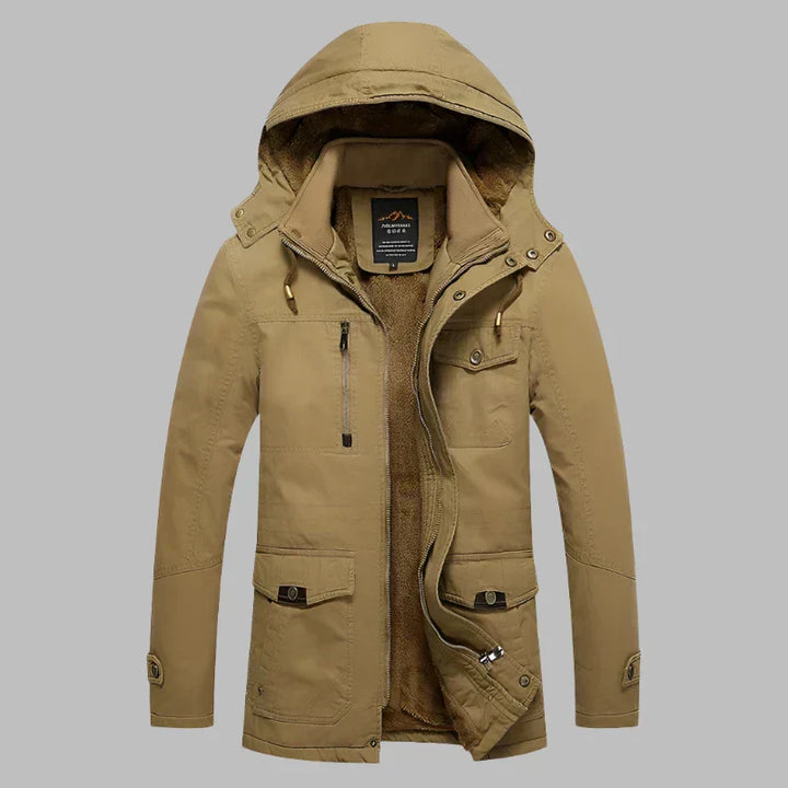 Warme, wasserdichte ArcticShield Herren Winterjacke. Stilvolle, winddichte Outdoorjacke für ultimativen Kälteschutz.