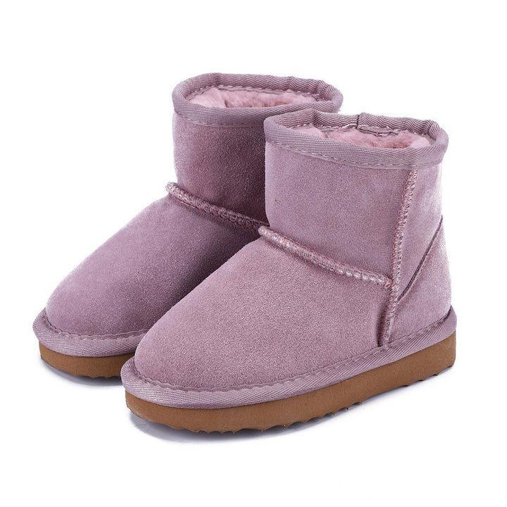 Bequeme Kinder Winterstiefel, warm & wasserdicht, ideal für aktive Kinder im Schnee und Matsch.